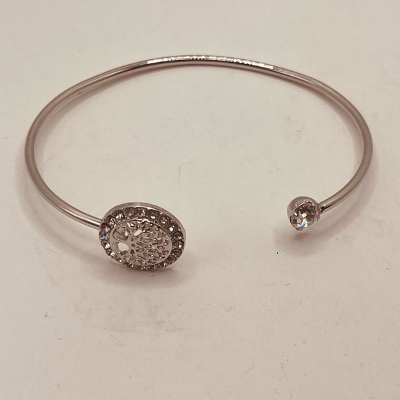 Gold plated bracelet for women tree of life design - Picture 3 of 5